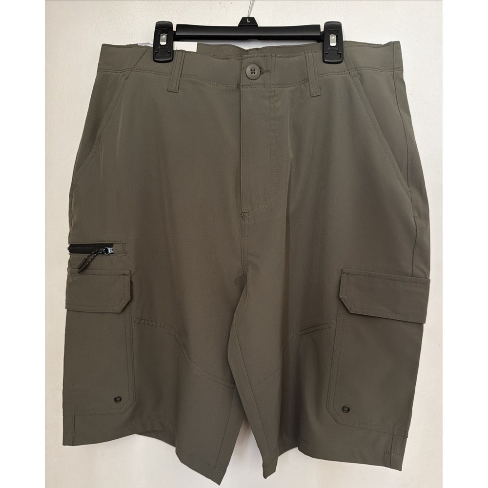 Iron Co. Stretch Hybrid Cargo Short - OLIVE GREEN Color SIZE 32 - NEW WITH TAG